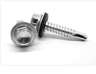 TORNILLO AUTOTALAD C/ARAND/GOMA 2-1/2" (100PZS)